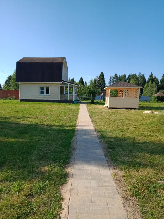 Уютный семейный дом недалеко от города