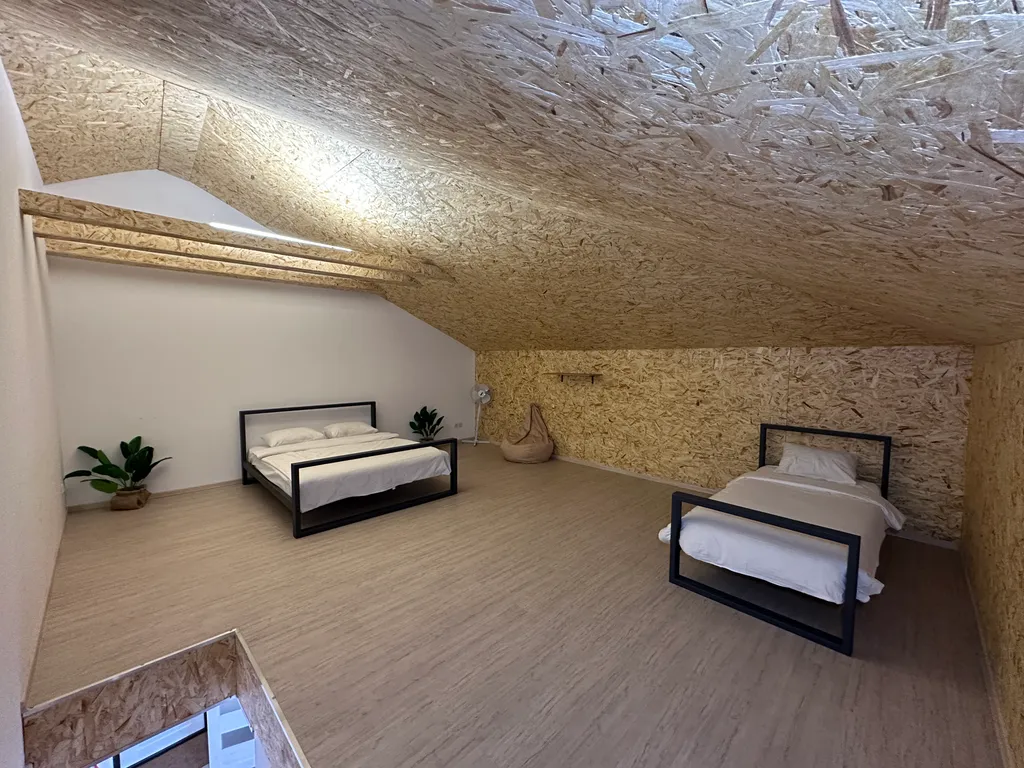 Двухэтажные апартаменты Столица 2314