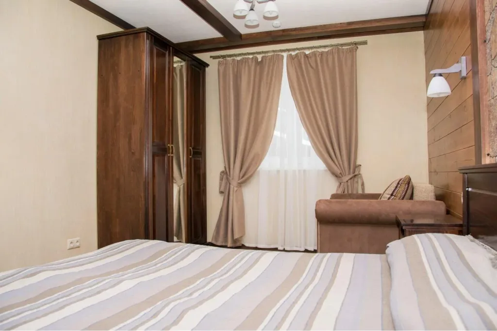 5-комнатный Дом