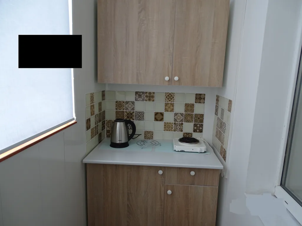 Студия в центре с лоджией