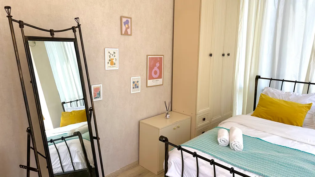 Cloudy Tbilisi Apartment