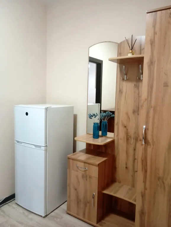 Студия на Взлетки у ТРЦ Планета