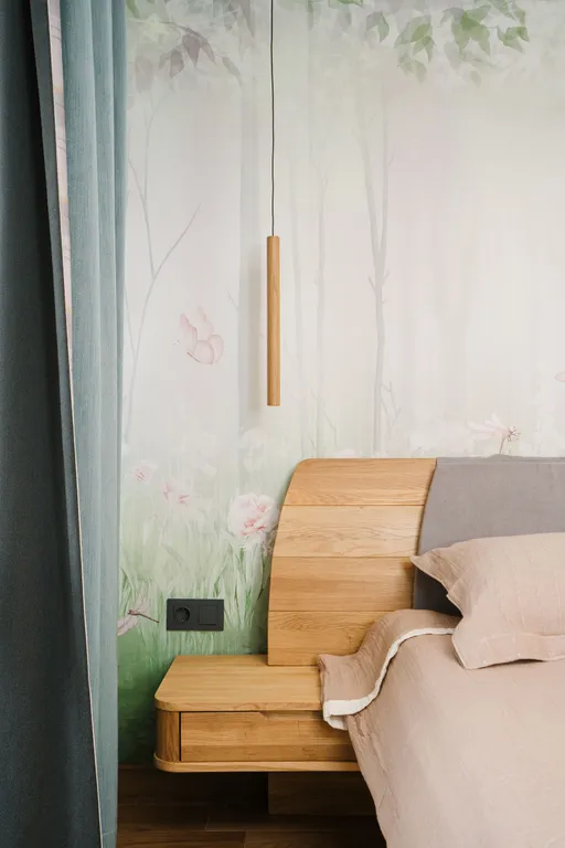 Красивый современный апартамент с 3 спальнями. Камин. Терраса. Горы.