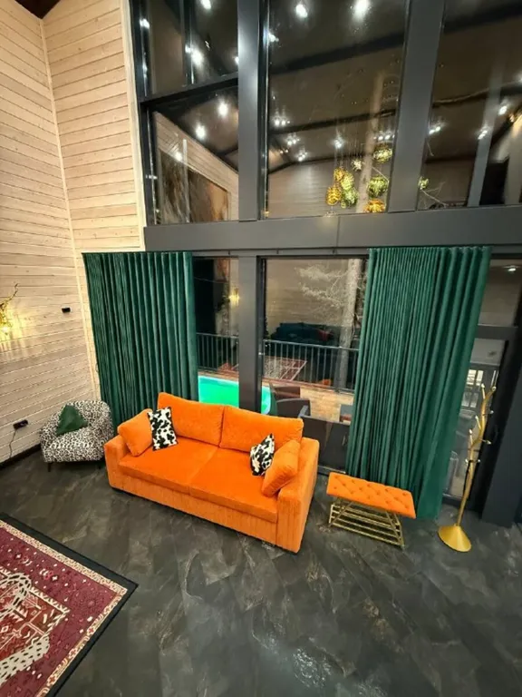 6-комнатный Дом