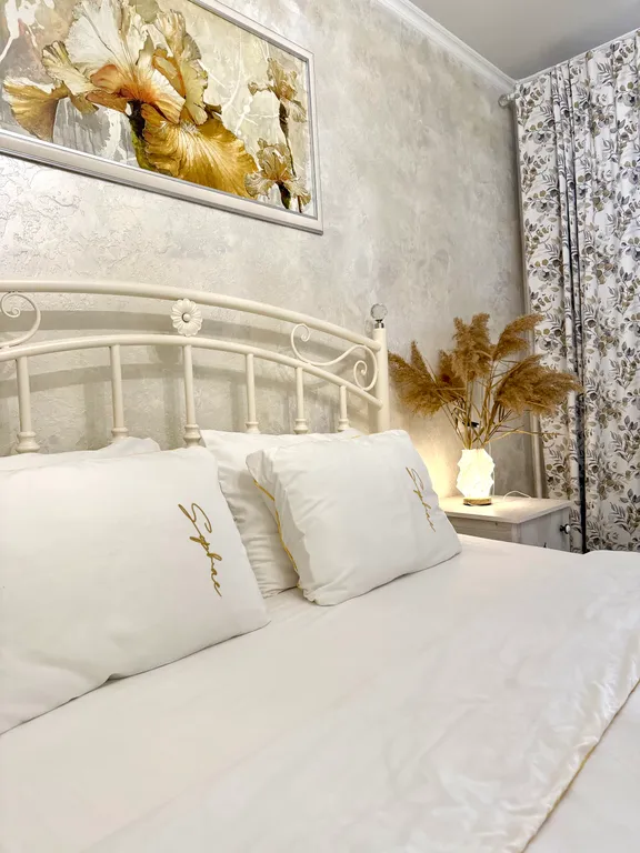 Двухкомнатная квартира в районе жд вокзала