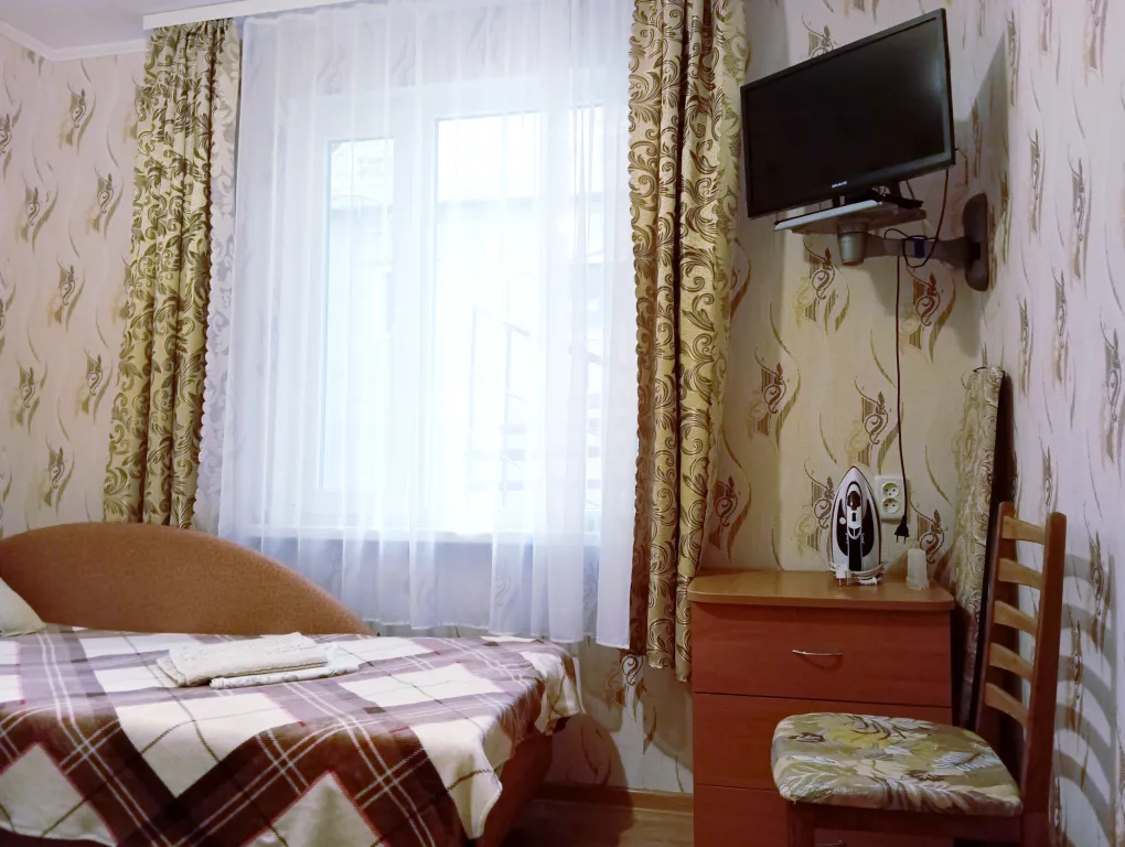 Двухкомнатный номер с беседкой