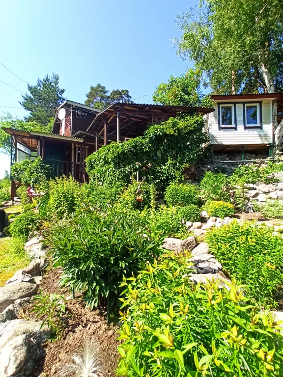 Дом у озера