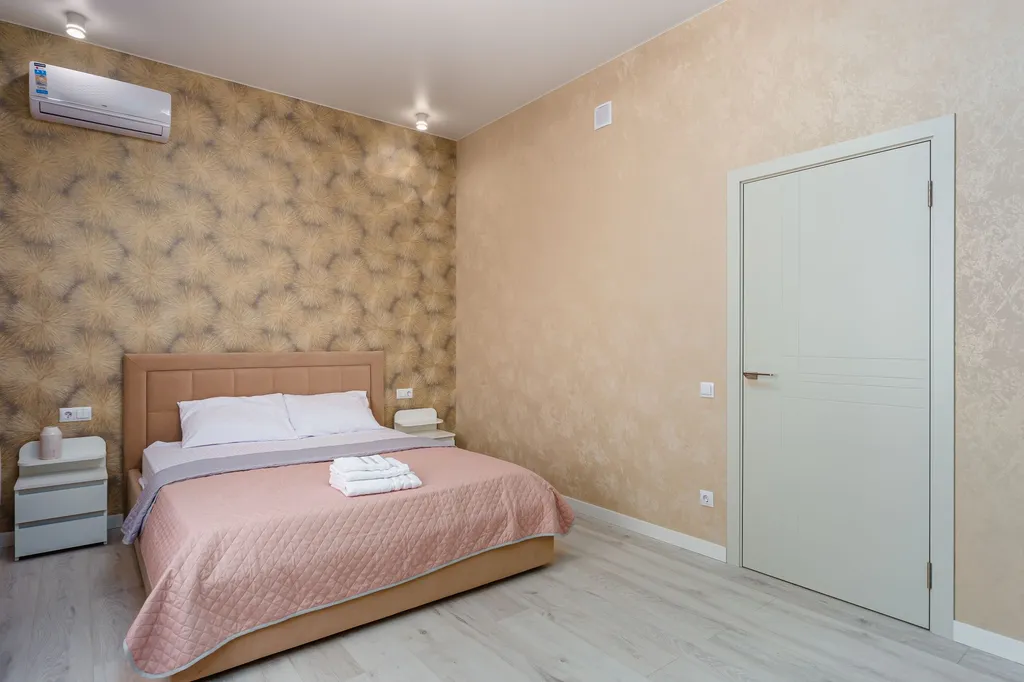 Дом с бассейном с видом на горы