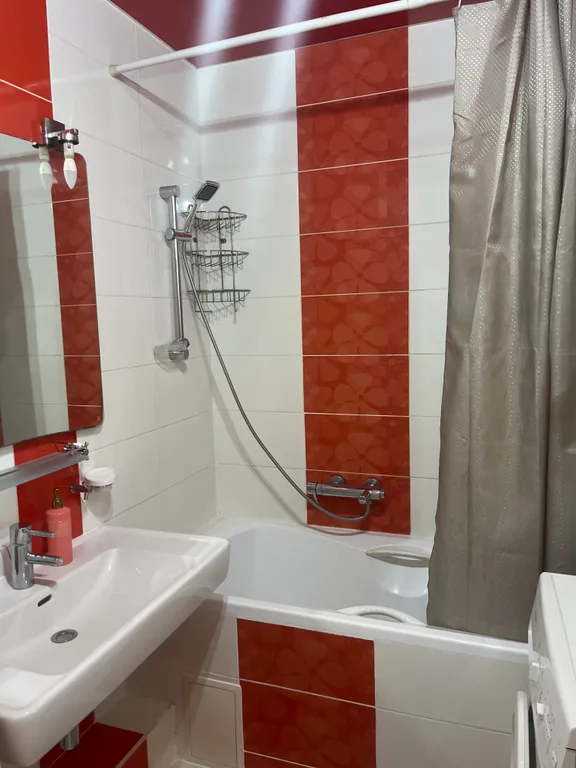 Красивая уютная квартира недалеко от центра города