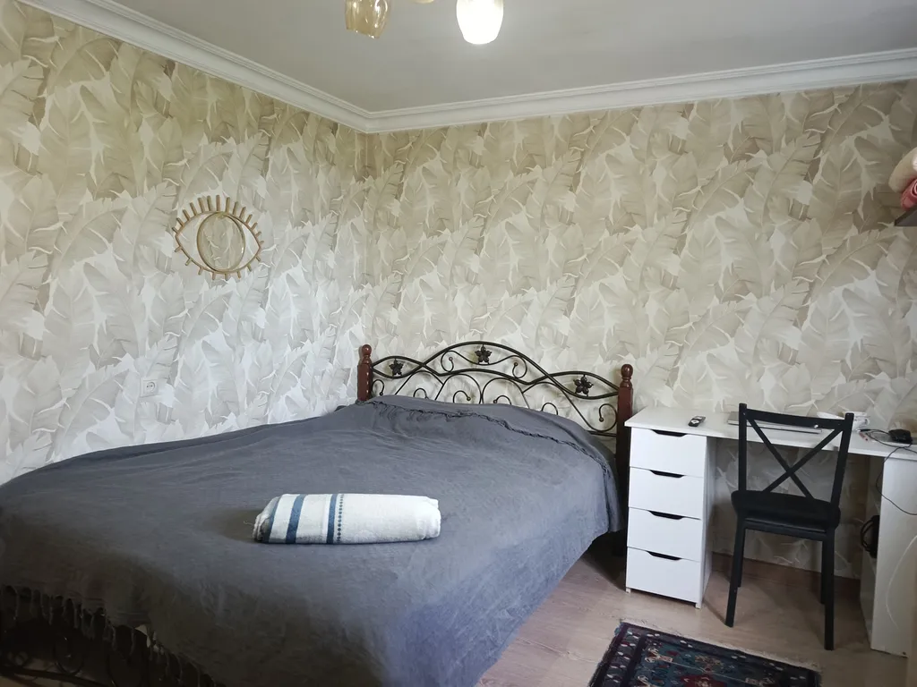 Квартира Квартира в центре возле вокзала, площади, парка, рынка и море — Махачкала