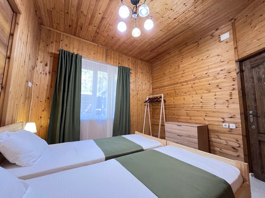 5-комнатный Дом