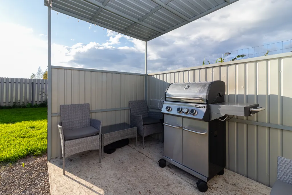 Уютная благоустроенная дача в черте города