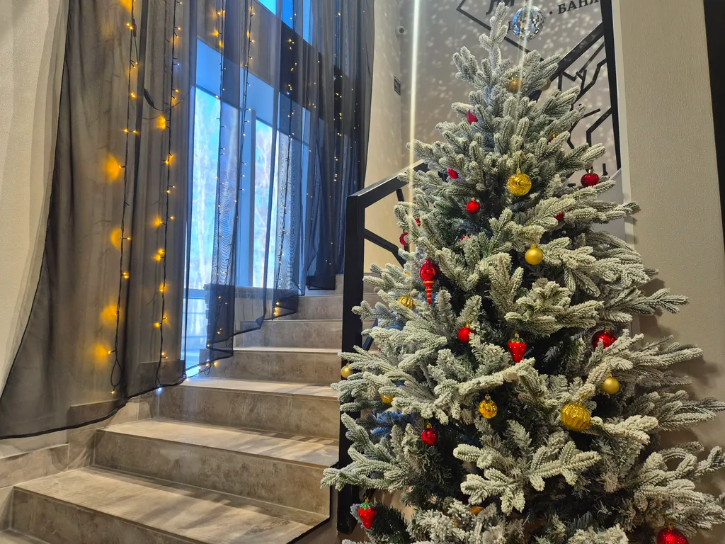 Дом с баней и бассейном