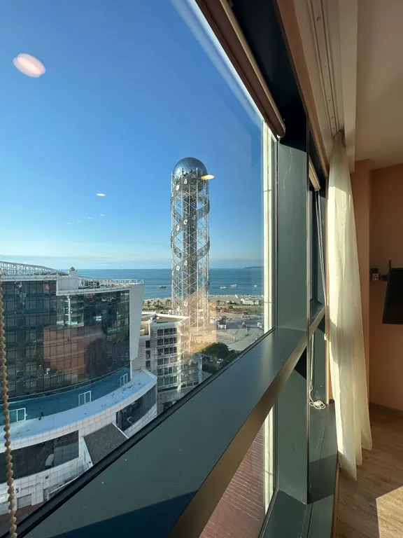 Элитные апартаменты в самом сердце города Porta Batumi на 1ой линии