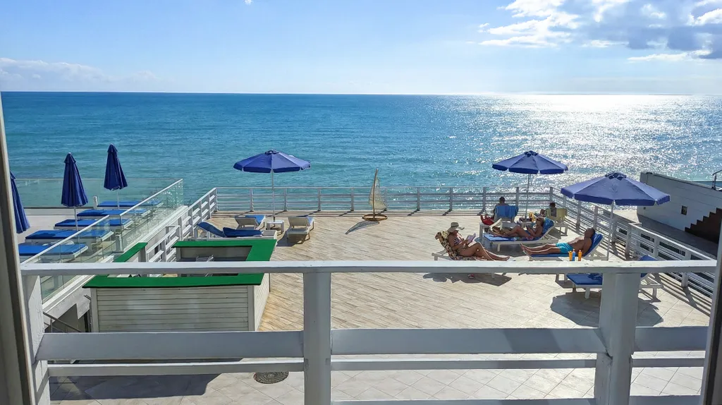 Квартира Комната — аренда посуточно в Семидворье