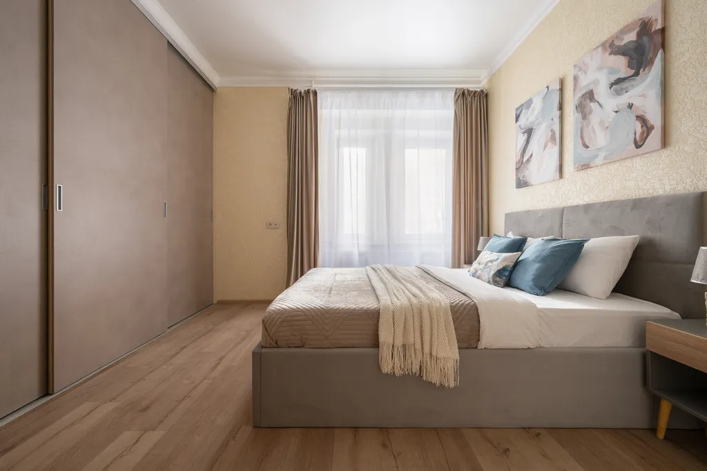 Просторные апартаменты в историческом доме