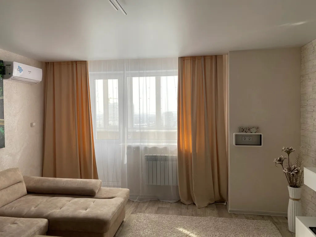 Евродвушка с камином и джакузи около увауга