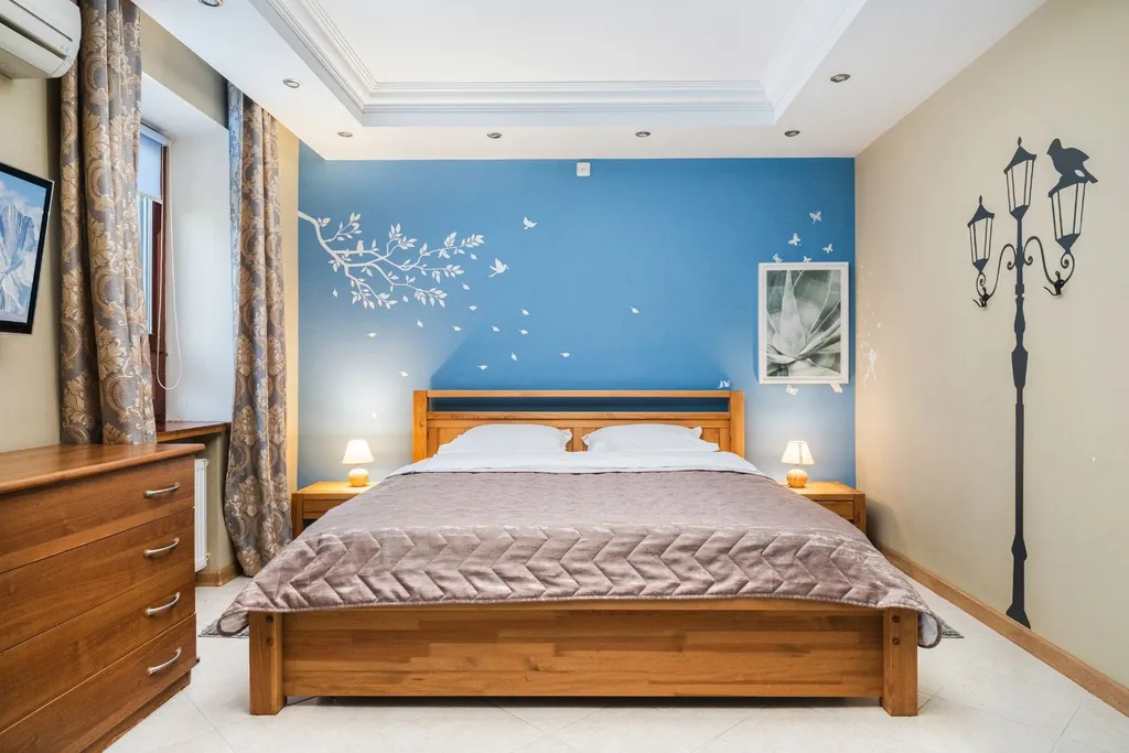 Комфортная 4-комнатная в центре Минска около Галереи, Зыбицкая, Немига