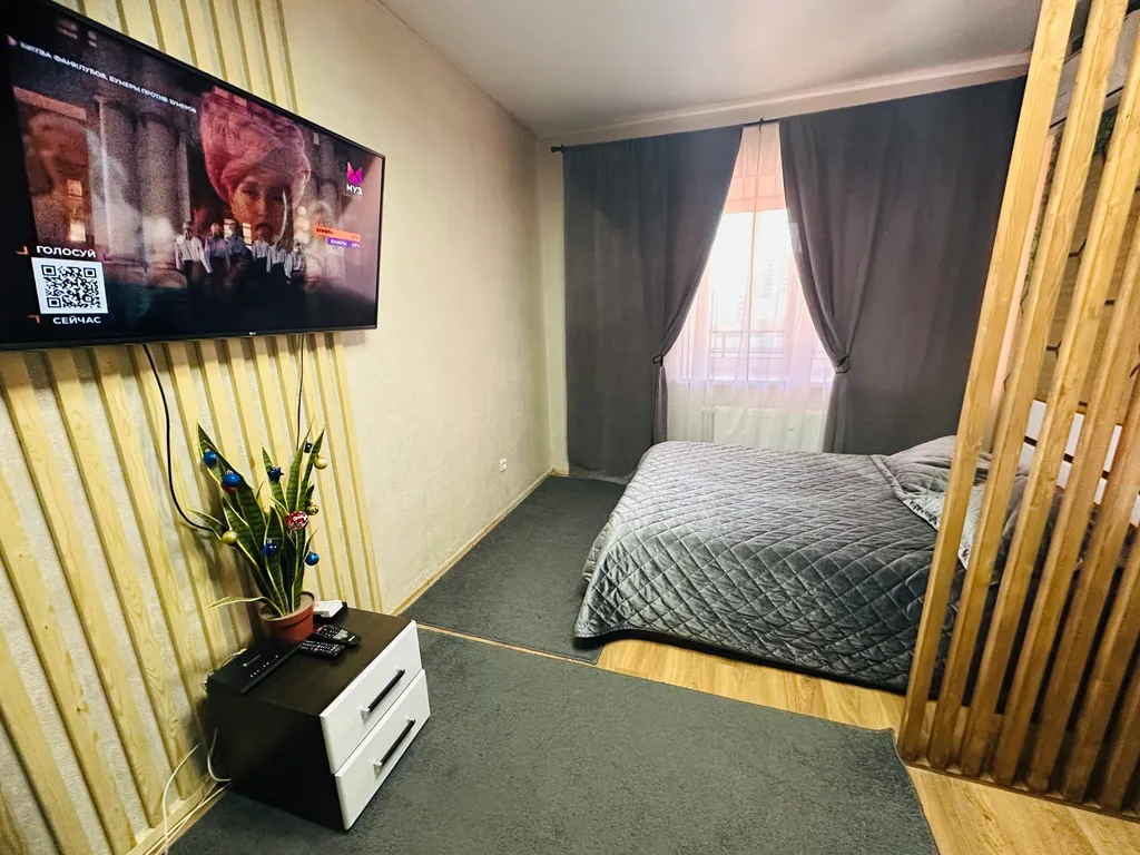 Однокомнатная квартира на Парковом у реки с кондиционером