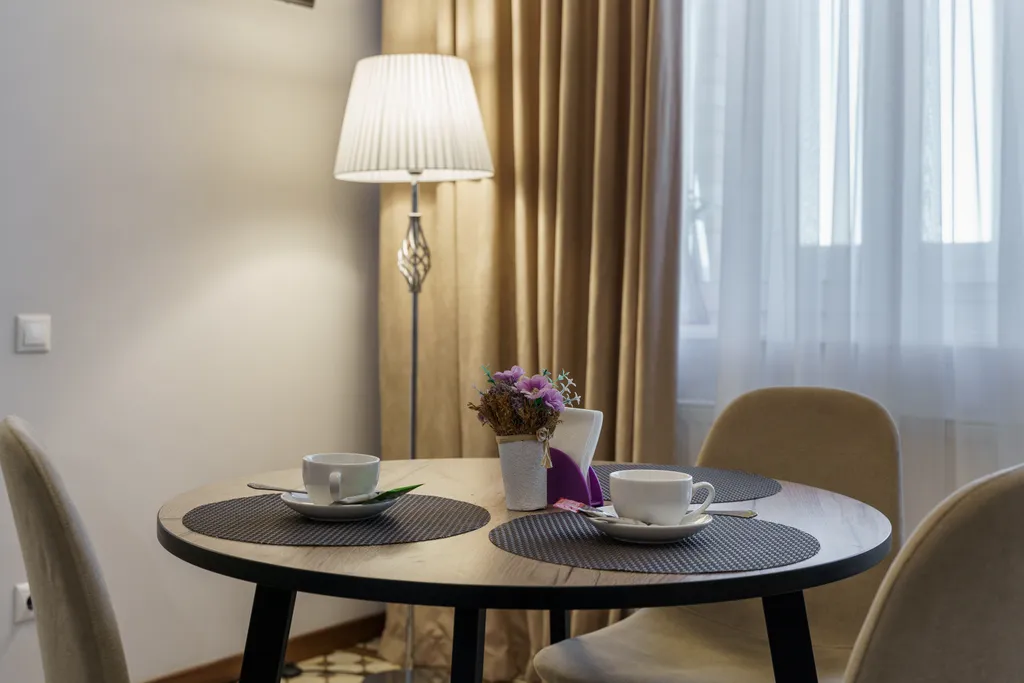 Трёхкомнатные апартаменты с сауной в центре