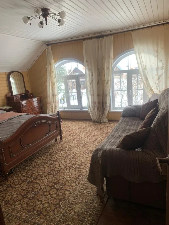 Загородный дом в лесу на Волге