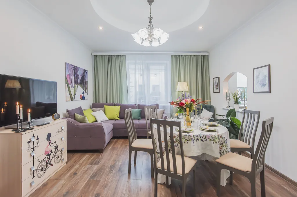 Квартира Просторная 4-комнатная квартира на Патриарших — Москва