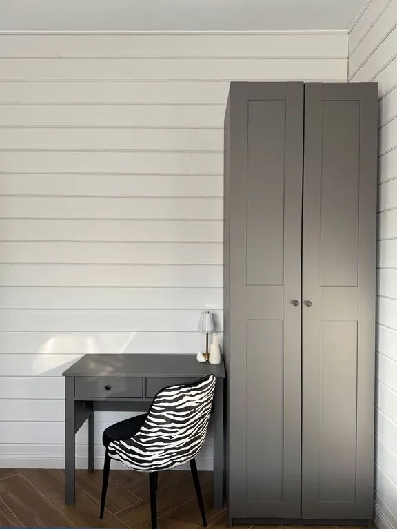 Загородный дом с большой террасой, кострищем и финской сауной