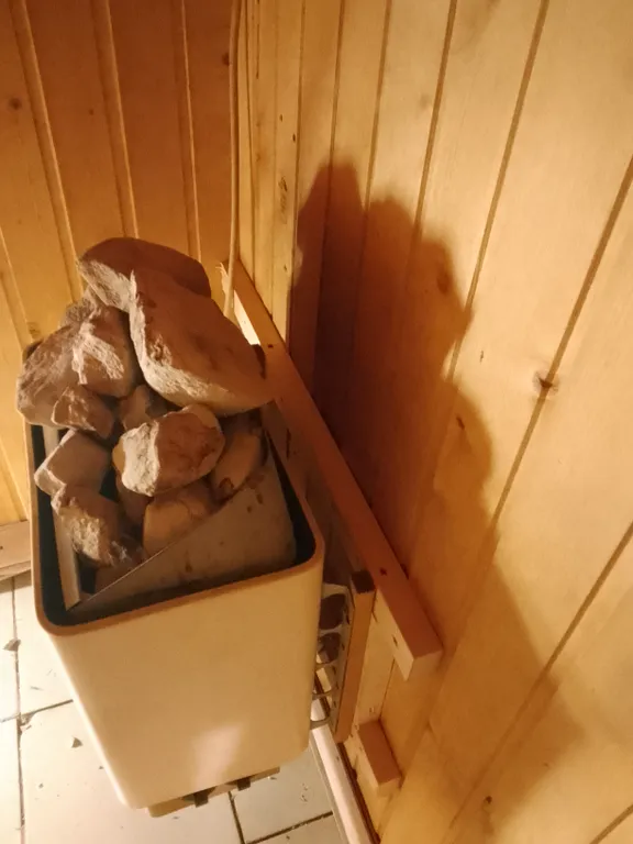 Коттедж Чудесный домик в парке — Сиверский