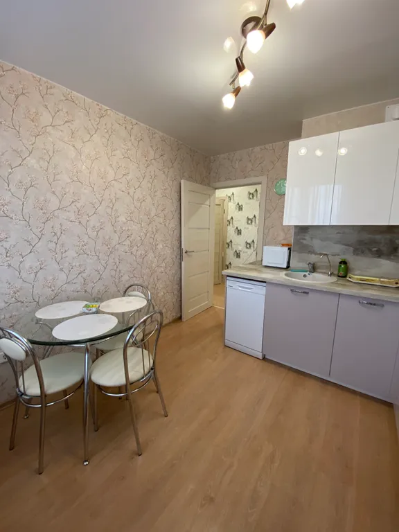 Квартира Светлая, уютная квартира — Екатеринбург