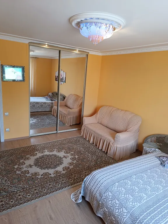 7-комнатный Дом