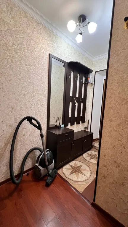 Квартира 2-комнатная Квартира — Махачкала