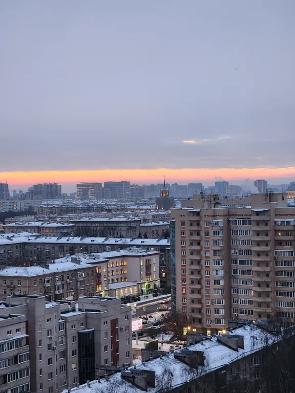 Квартира Квартира Уютная студия с красивым видом из окна — Санкт-Петербург