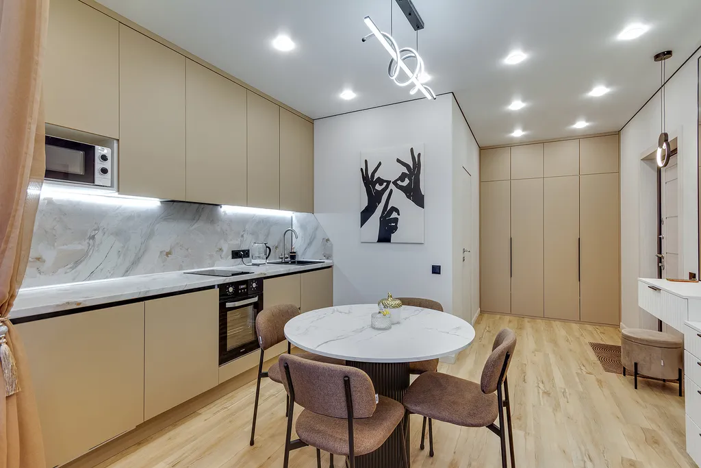 Красивая студия рядом с ЖД Институтом