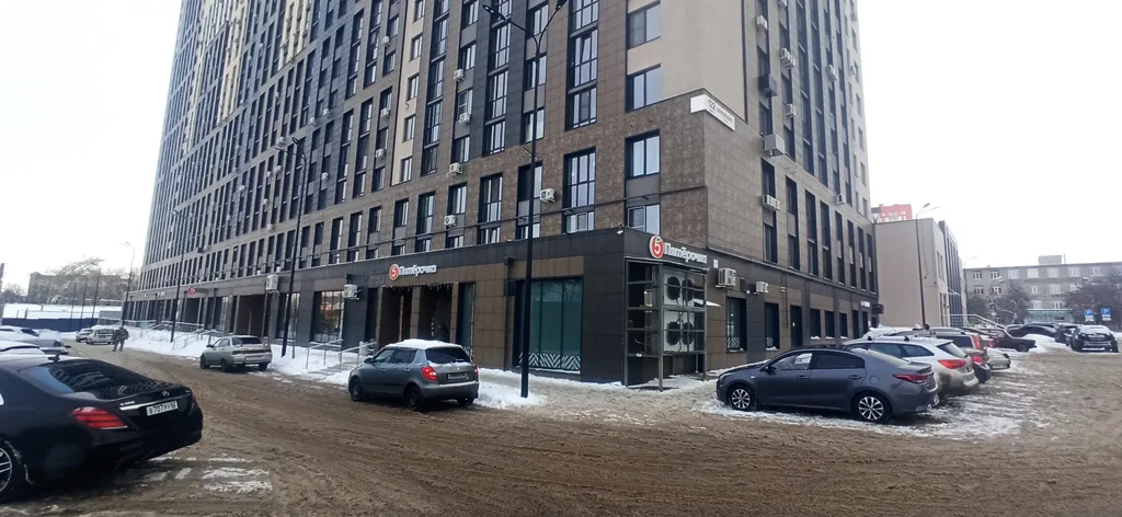 Уютная квapтиpa в новом доме комфорт - класса