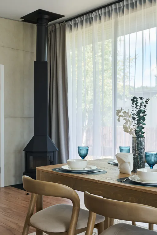 Коттедж Домик у реки в окружении сосен с камином, сауной и чаном — Семеновское