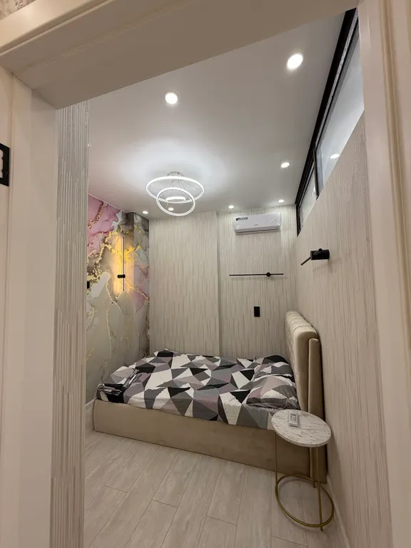 Евро 4-х комнатная люкс квартира