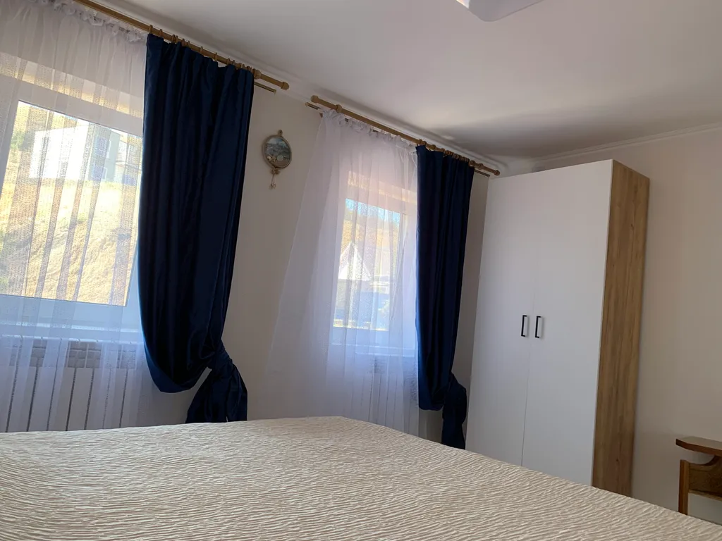 Семейный номер с видом на море