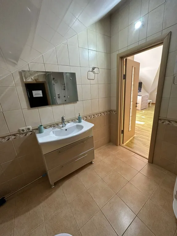 4-комнатная Квартира