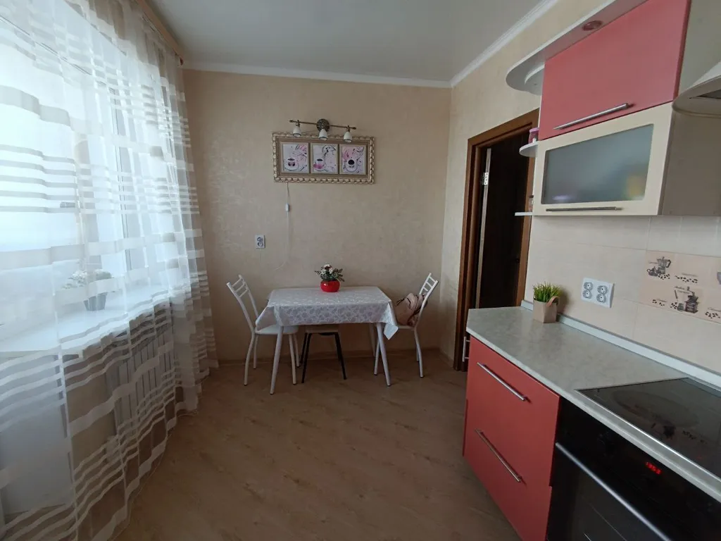 Уютная однокомнатная у глазного центра