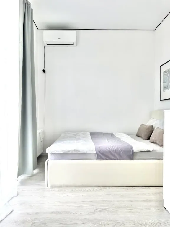 Дом с бассейном в Винной деревне Тамань