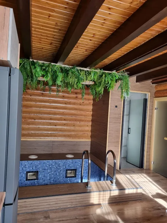 Коттедж с личным термальными бассейном и баней в центре Мостовского