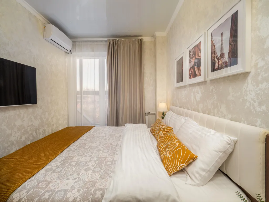 Квартира Квартира с спальней на одной из главных улиц Сочи — Сочи