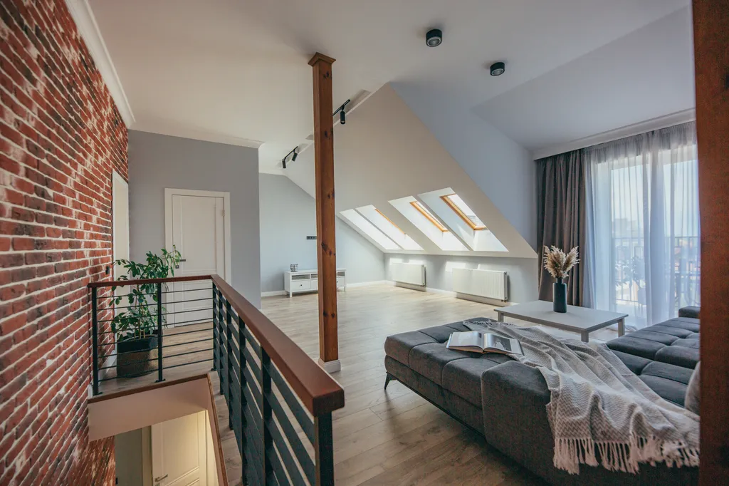 4-комнатная квартира в 100 метрах от моря