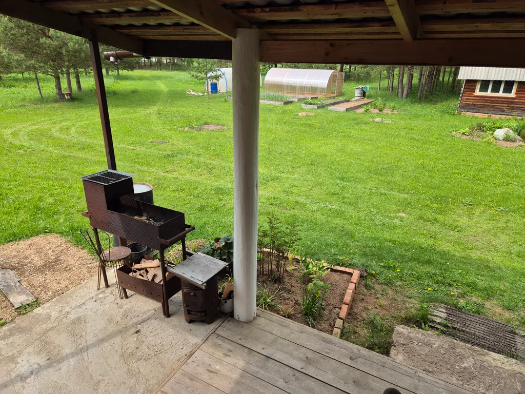 Усадьба Сосновый хутор на берегу реки Мста