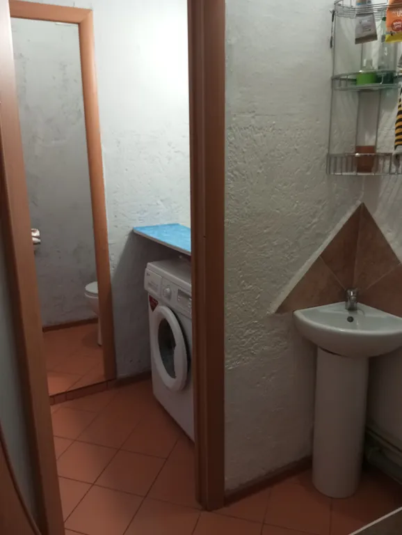 Благоустроенная, уютная и тихая квартира на 2-м этаже в центре