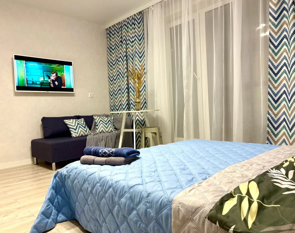 Светлая студия в новостройке на Южном с панорамными окнами