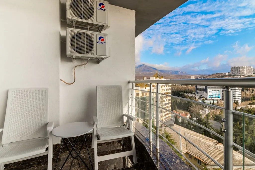 Квартира в центре с видом на море