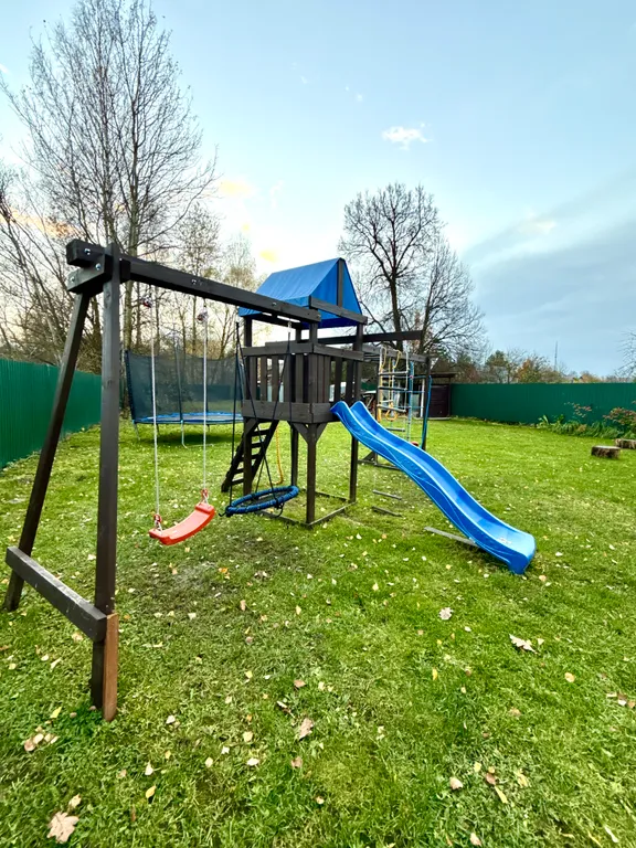 Коттедж Саввушка с видом на монастырь