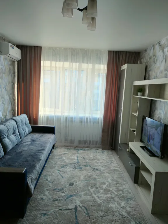 Уютная квартира в центре города — аренда посуточно в Дзержинск