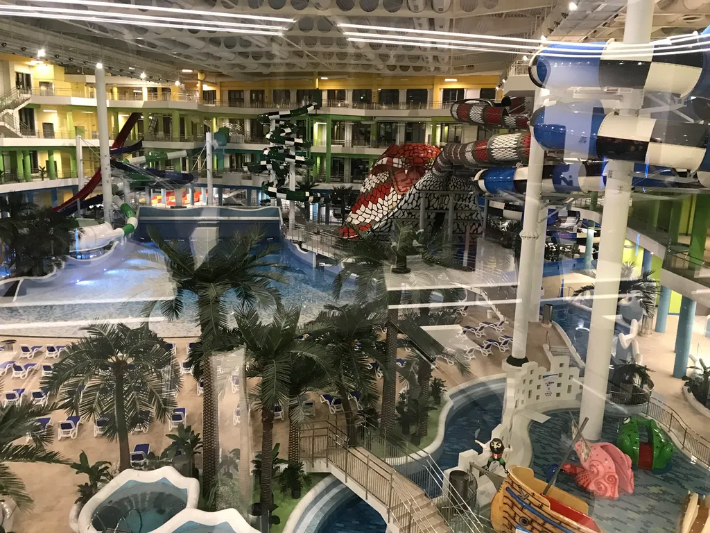 Апартамент у самого современного аквапарка Океанис